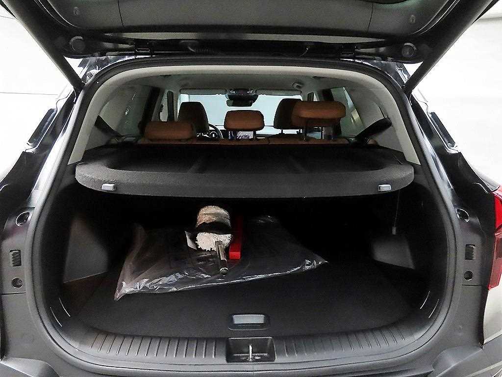 KIA Seltos 2024 Negro - Importación desde Corea - HF Imports Iquique - Foto 18