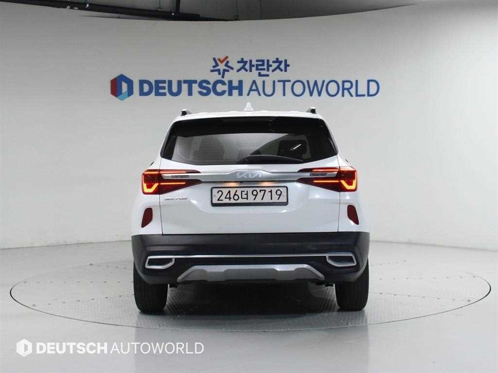 KIA Seltos - Vista 4