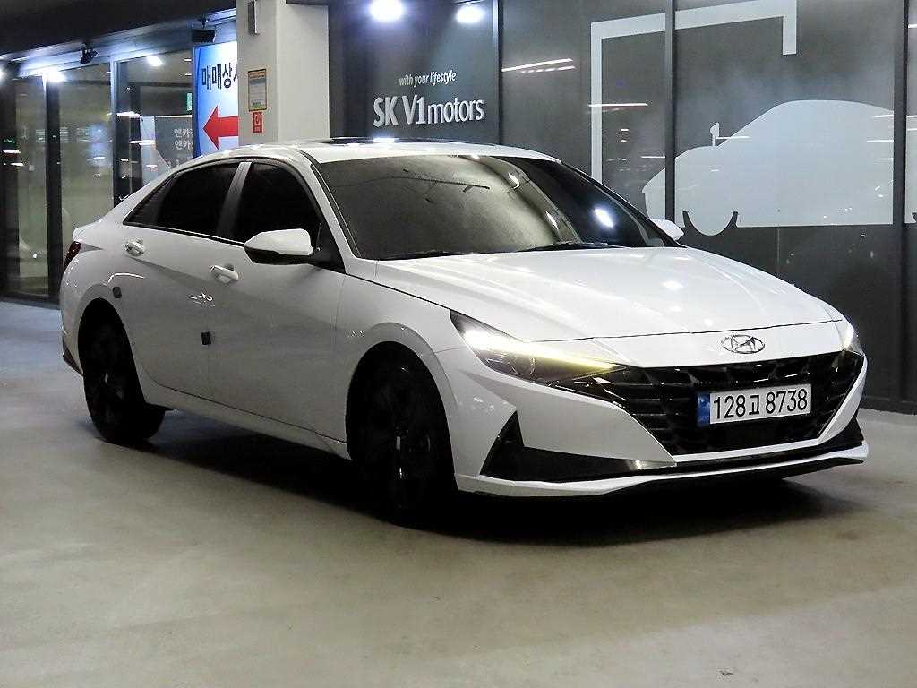 HYUNDAI Avante 2023 Blanco - Importación desde Corea - HF Imports Iquique - Foto 1