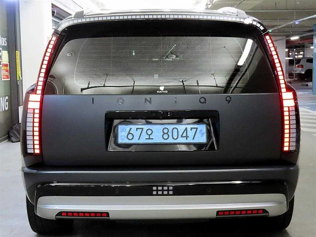 HYUNDAI IONIQ 9 - Vista 5