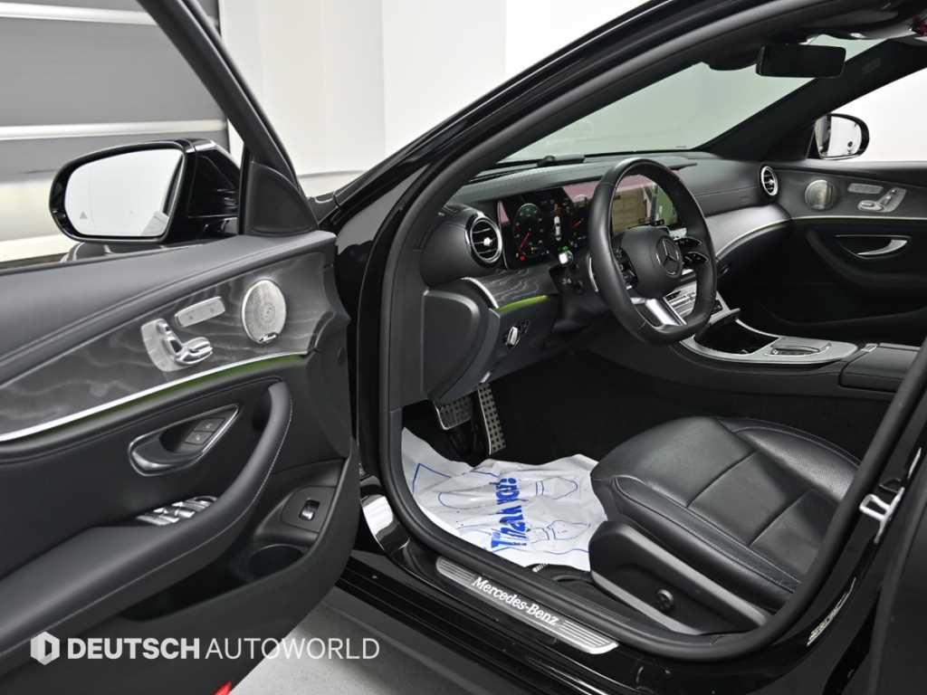 Mercedes Benz E class - Vista 11