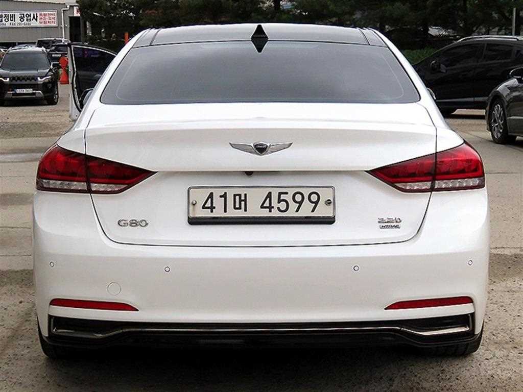 Genesis G80 - Vista 4