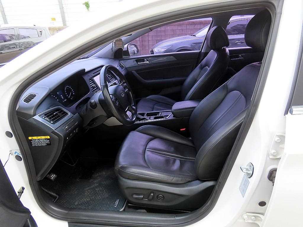 HYUNDAI Sonata - Vista 5