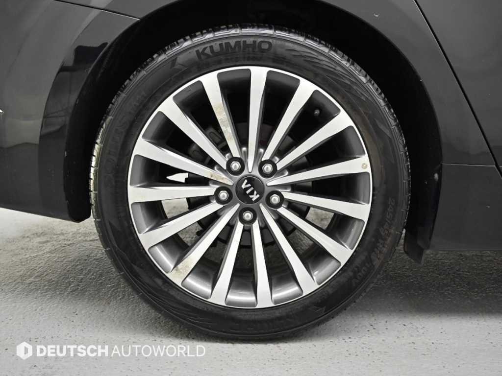 KIA K7 - Vista 5