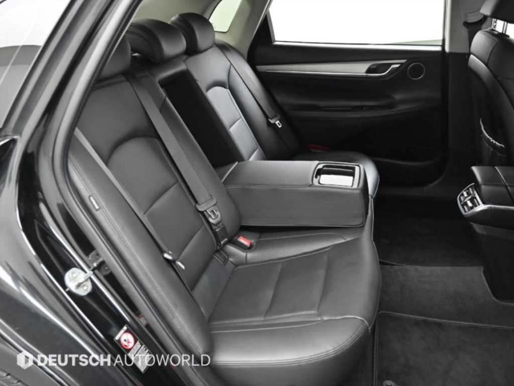 HYUNDAI Grandeur - Vista 12