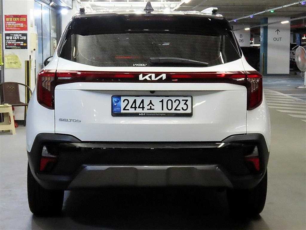 KIA Seltos - Vista 5