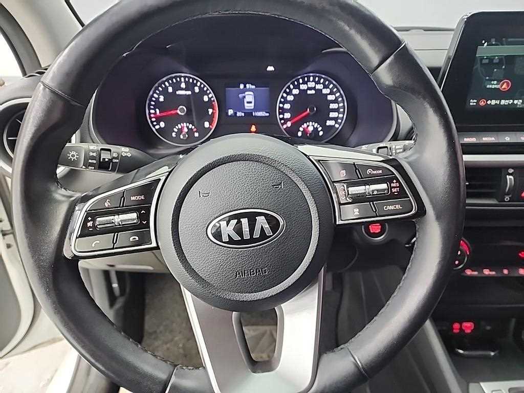 KIA K3 - Vista 9
