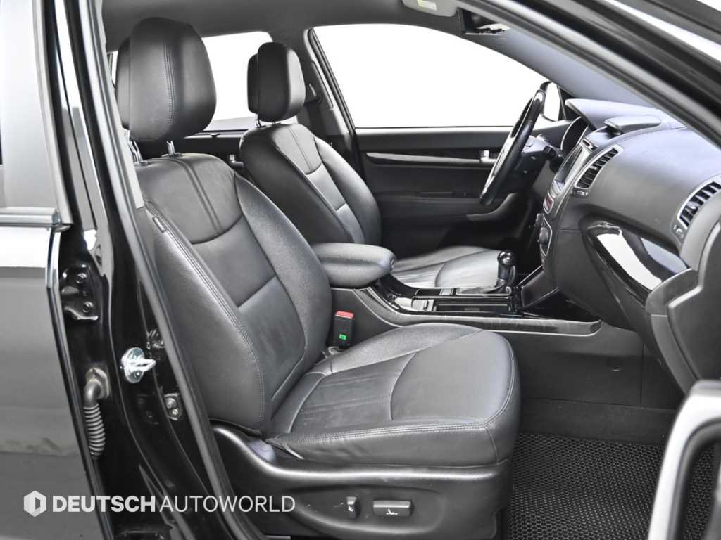 KIA Sorento - Vista 10