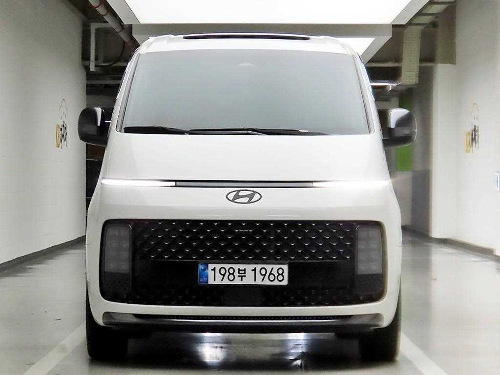 HYUNDAI Staria 2025 Blanco - Importación desde Corea - HF Imports Iquique - Foto 1