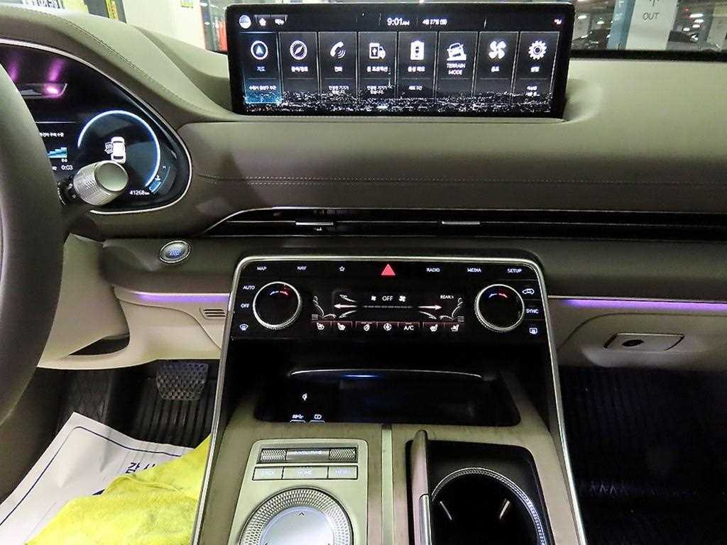 Genesis GV80 - Vista 11