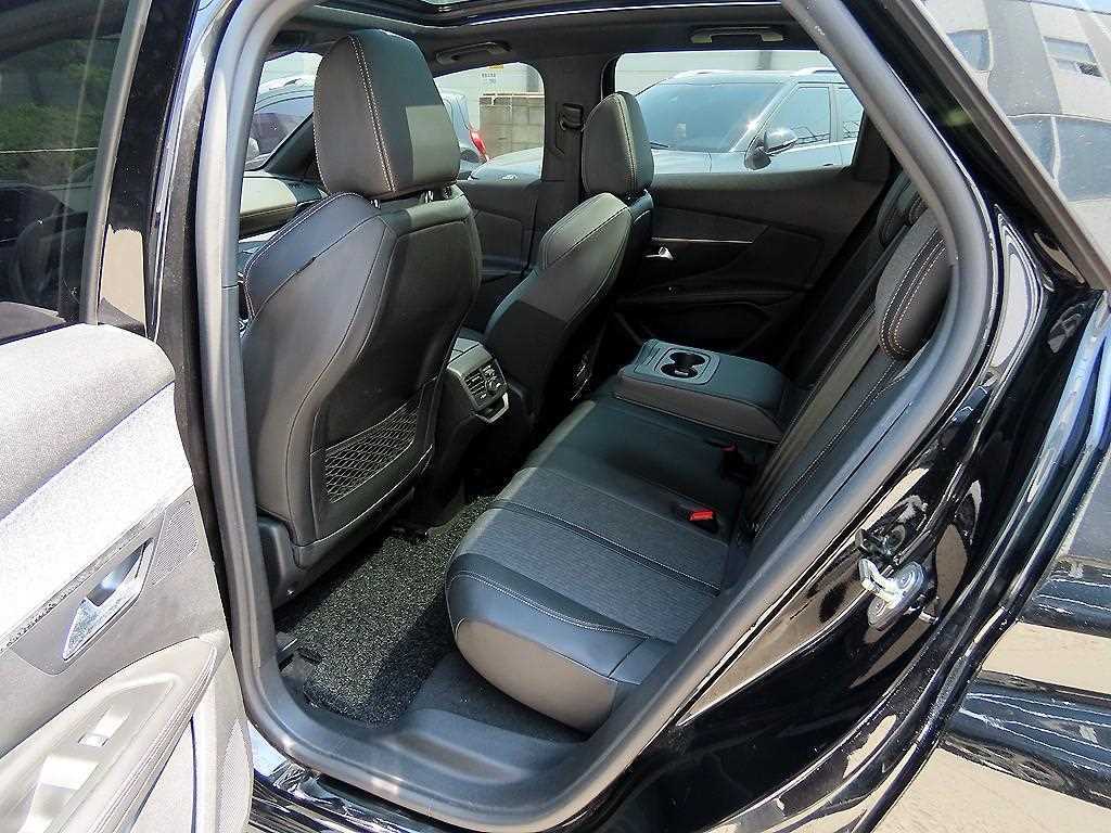 Peugeot 3008 - Vista 6