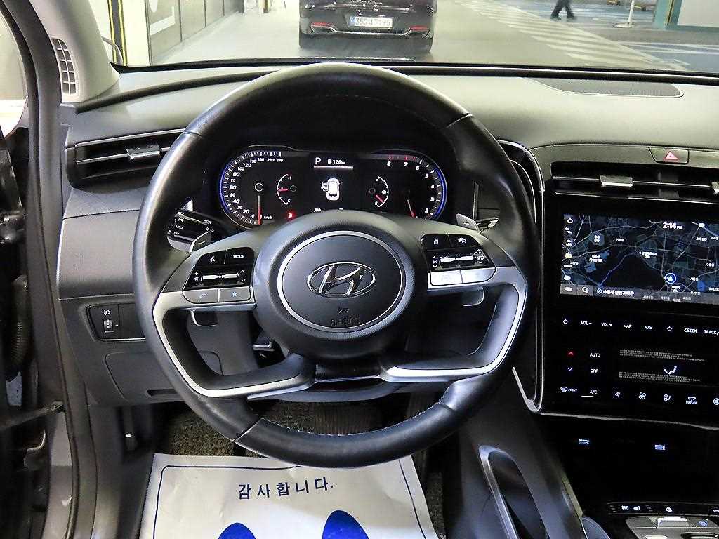 HYUNDAI Tucson - Vista 8