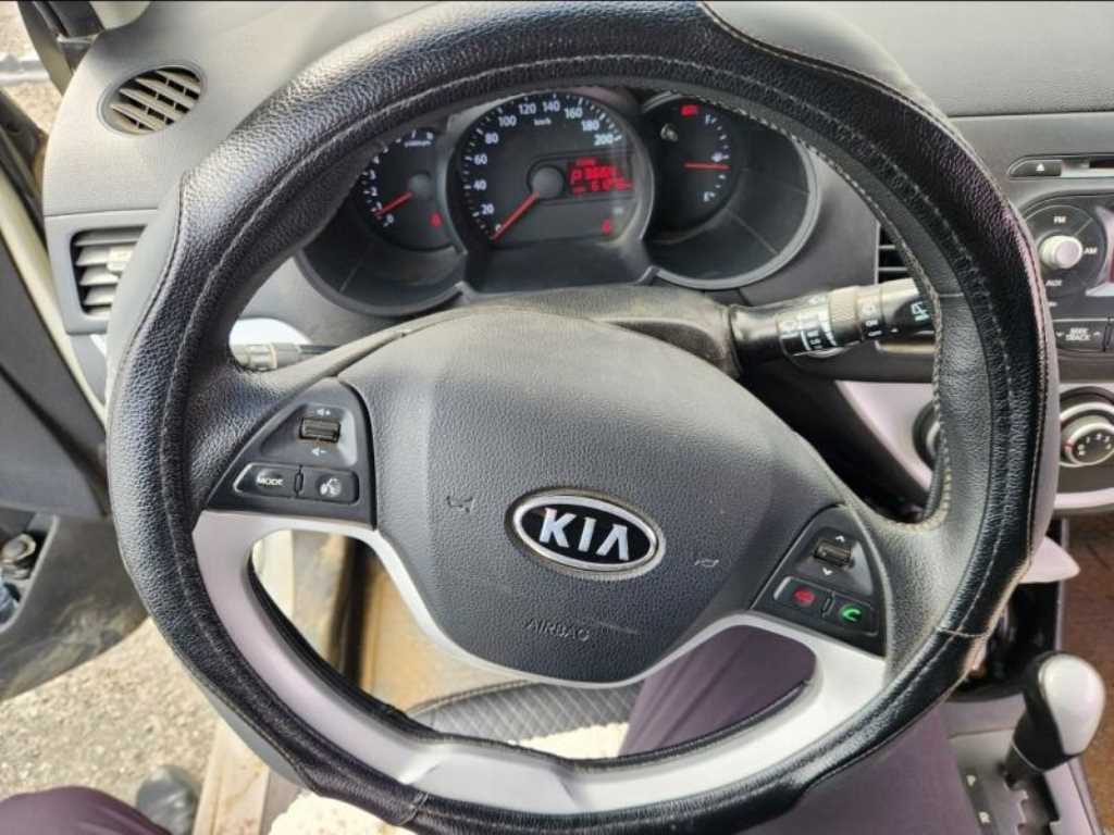 KIA Morning - Vista 10