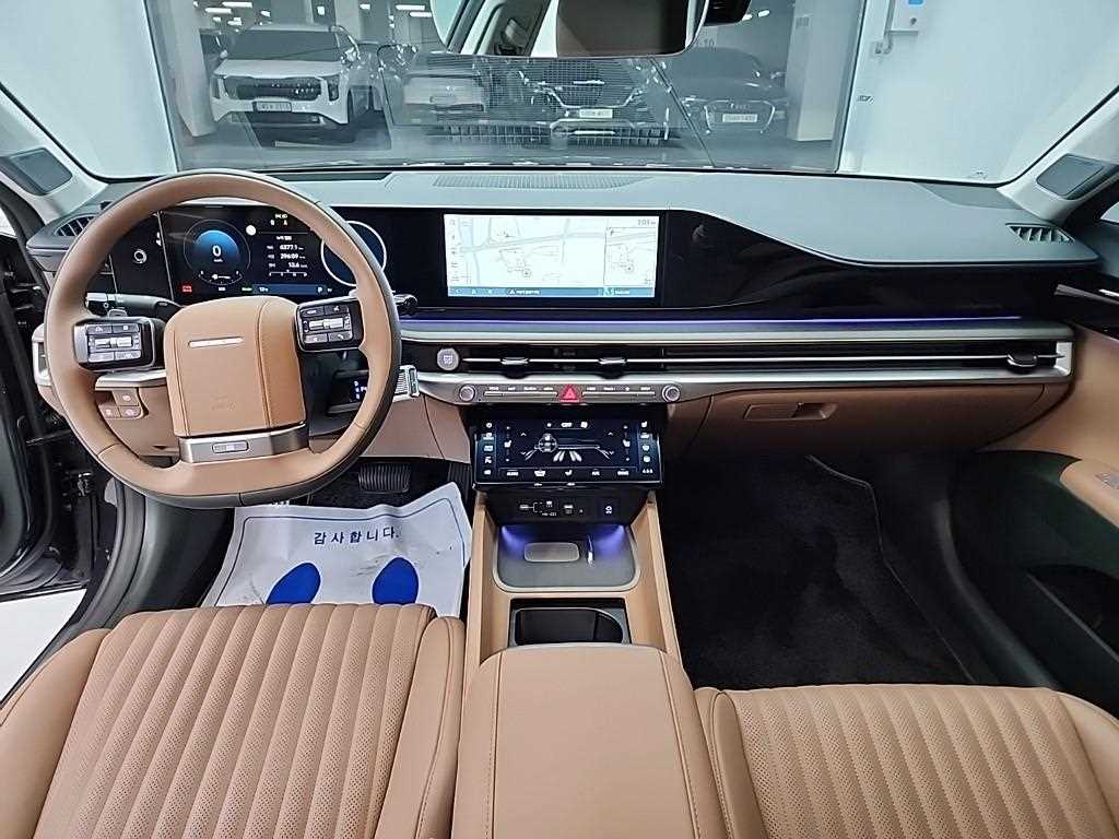 HYUNDAI Grandeur - Vista 7