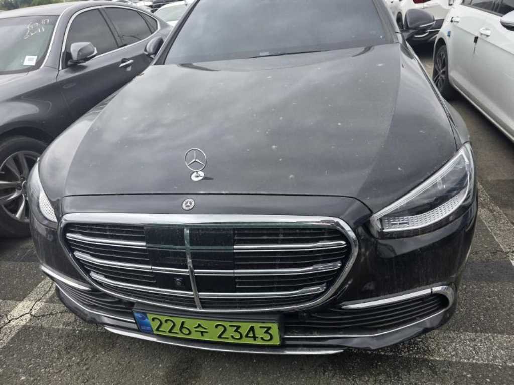 Mercedes Benz S Class 2022 Negro - Importación desde Corea - HF Imports Iquique - Foto 1