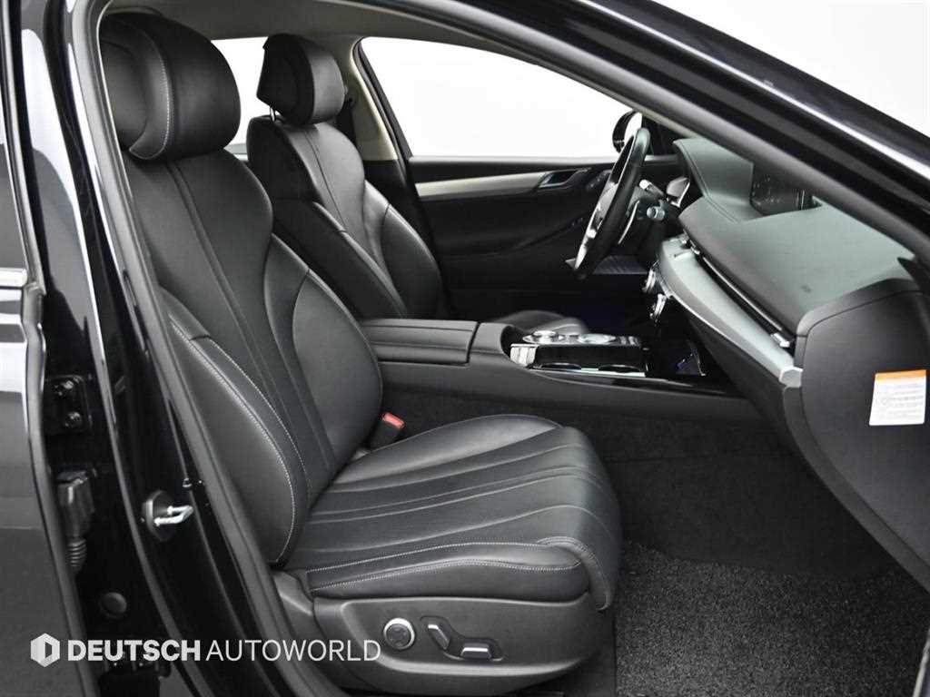 Genesis G80 - Vista 10