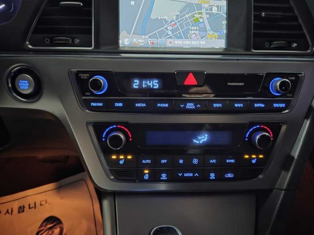 HYUNDAI Sonata - Vista 10