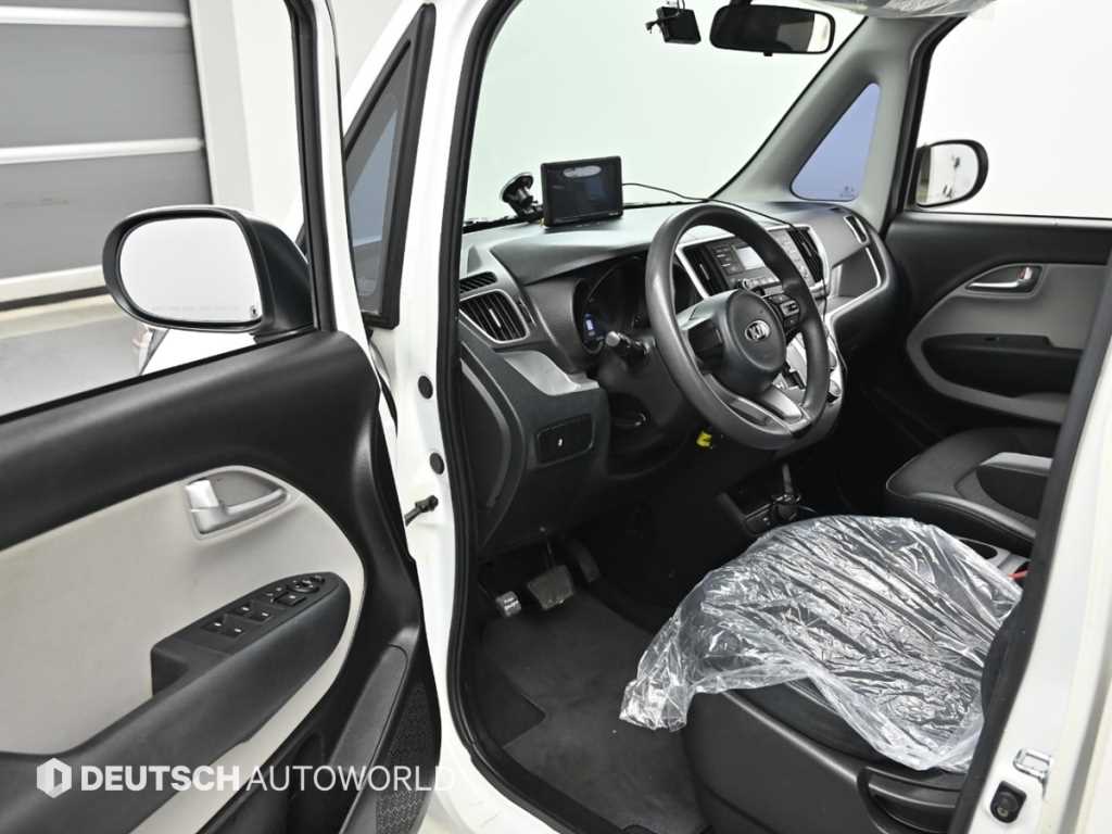 KIA Ray - Vista 11