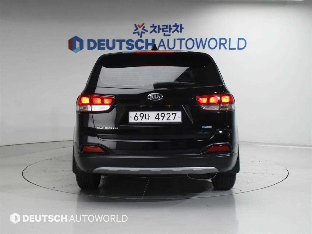 KIA Sorento - Vista 4