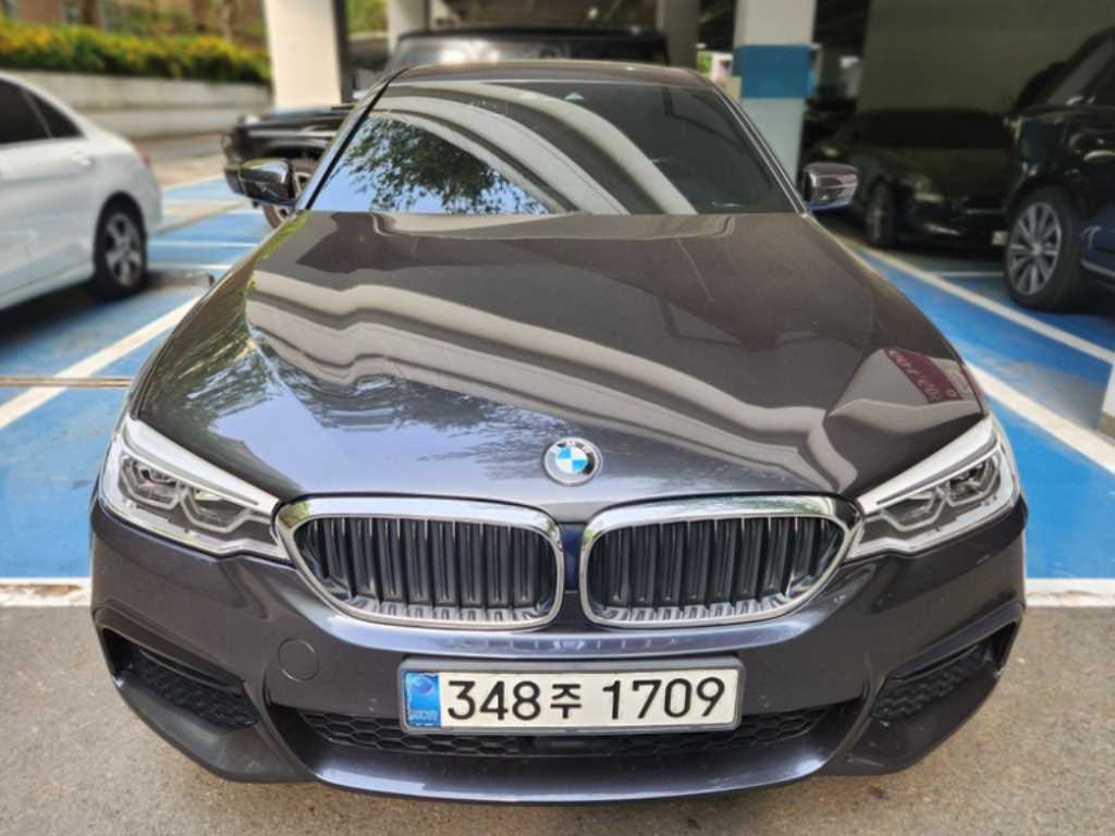 BMW 5 Series 2020 Gris - Importación desde Corea - HF Imports Iquique - Foto 1
