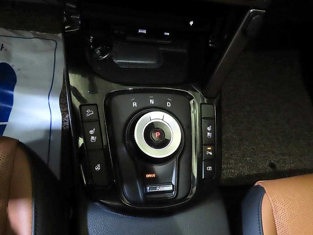 KIA Seltos - Vista 12