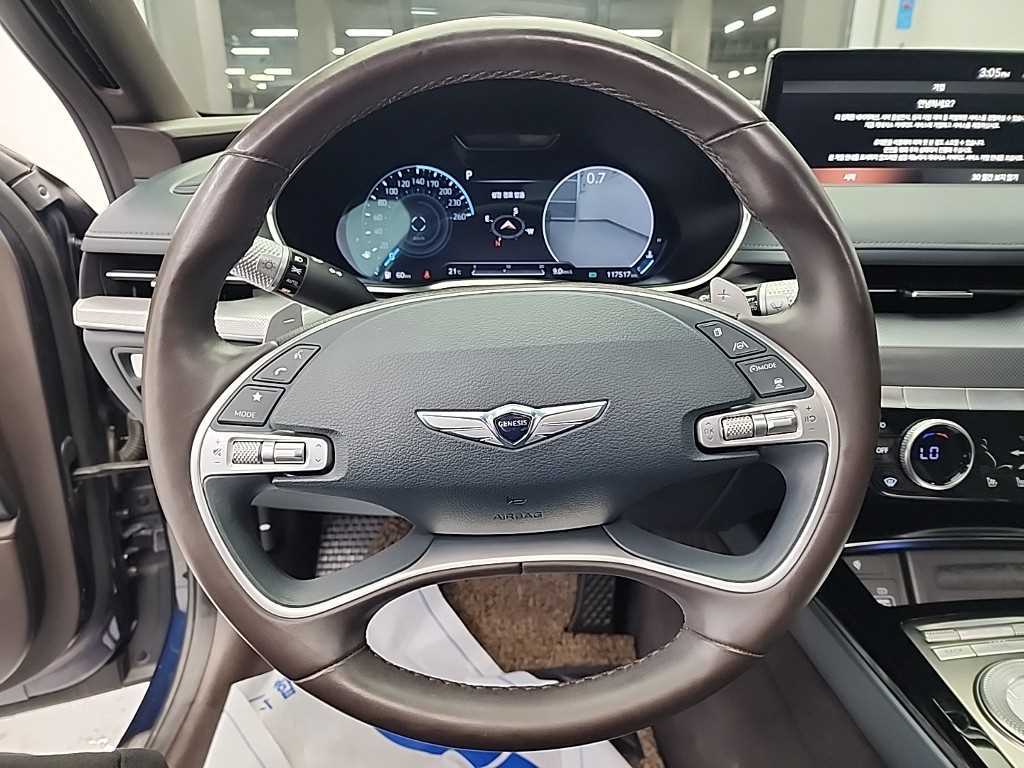 Genesis G80 - Vista 9