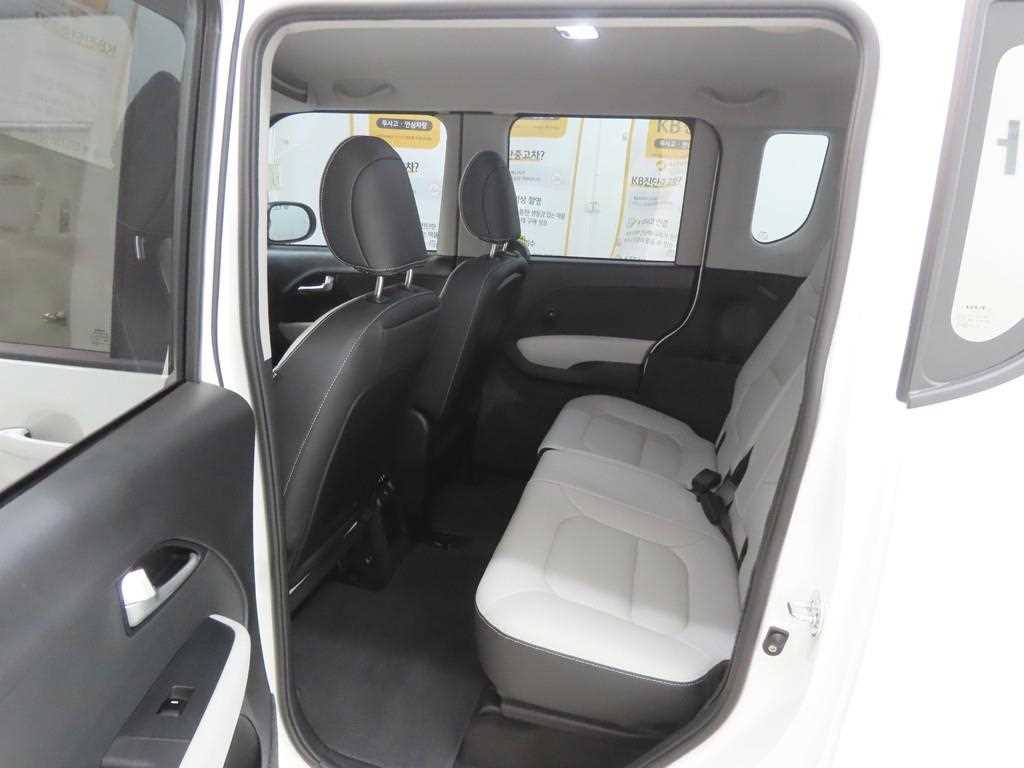 KIA Ray - Vista 6