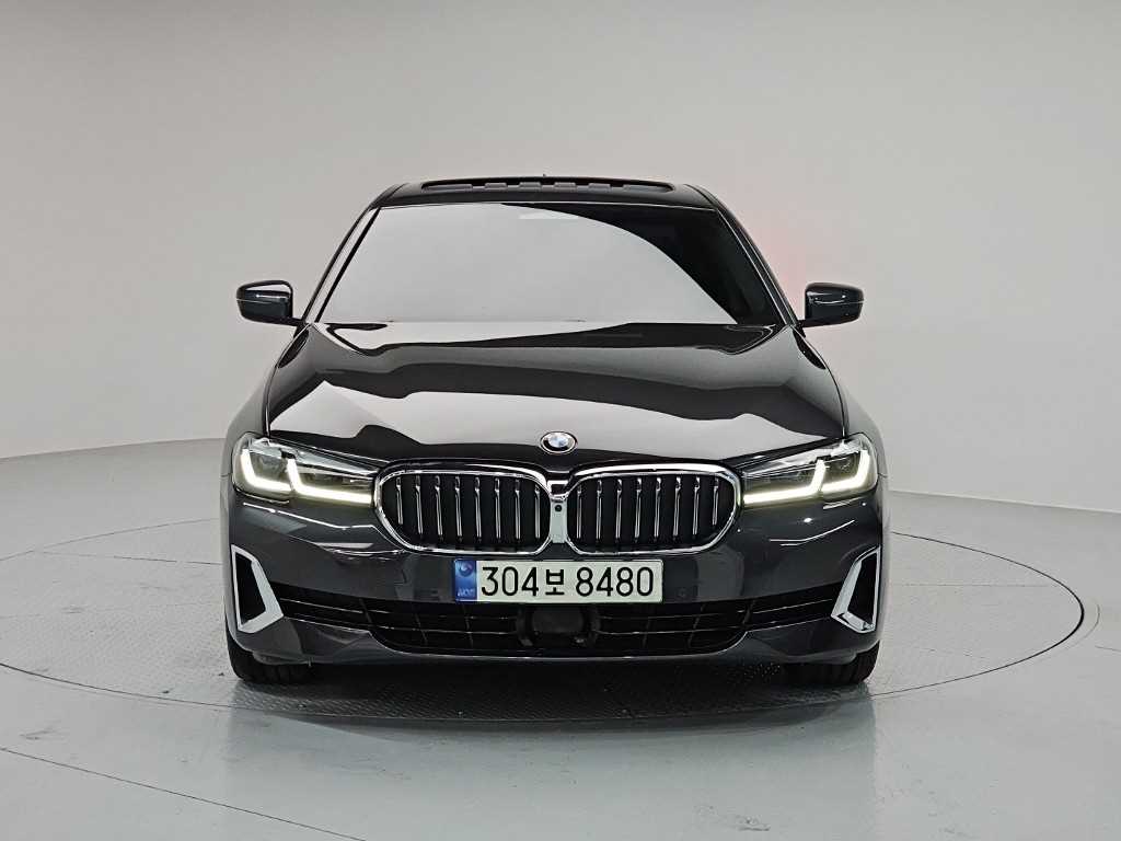 BMW 5 Series - Vista 2