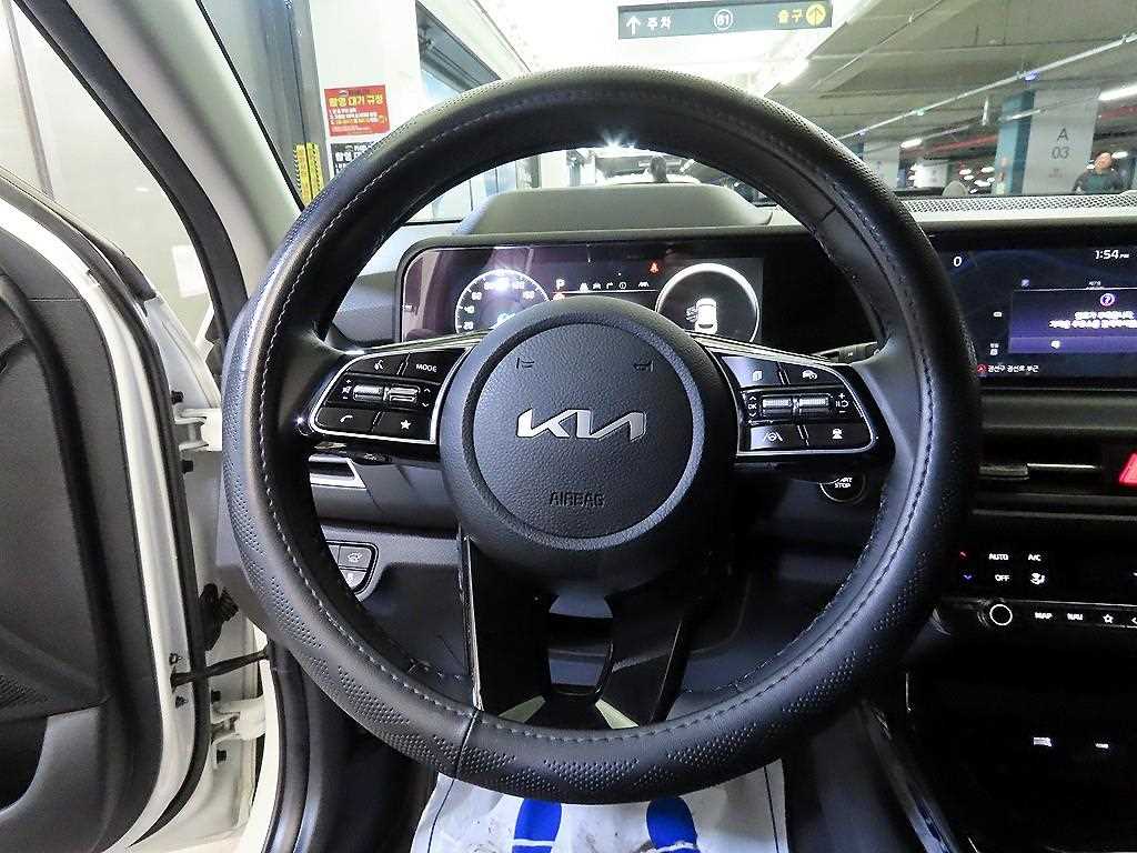 KIA Seltos - Vista 8