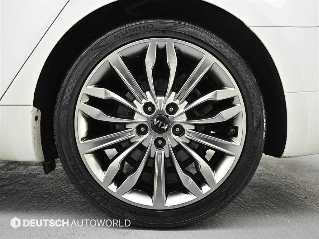 KIA K7 - Vista 5