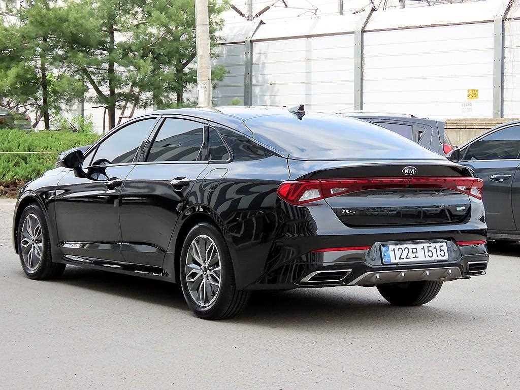 KIA K5 - Vista 3