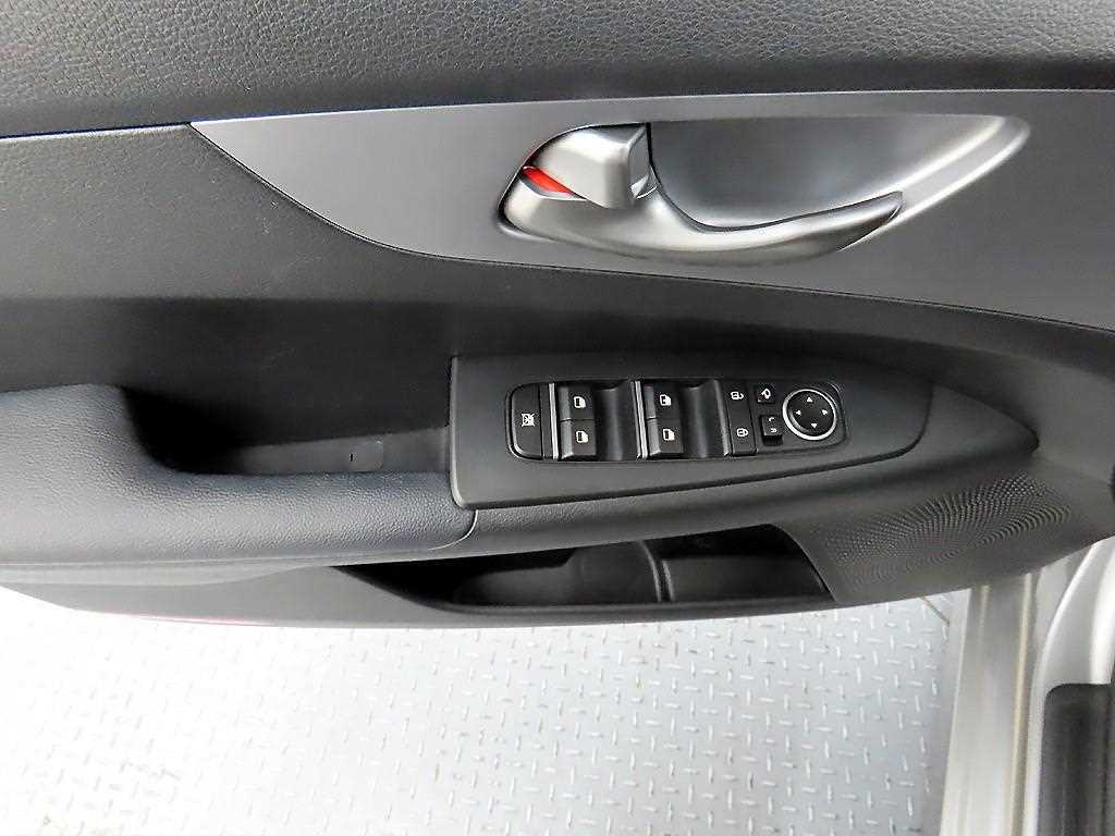 KIA K3 - Vista 11