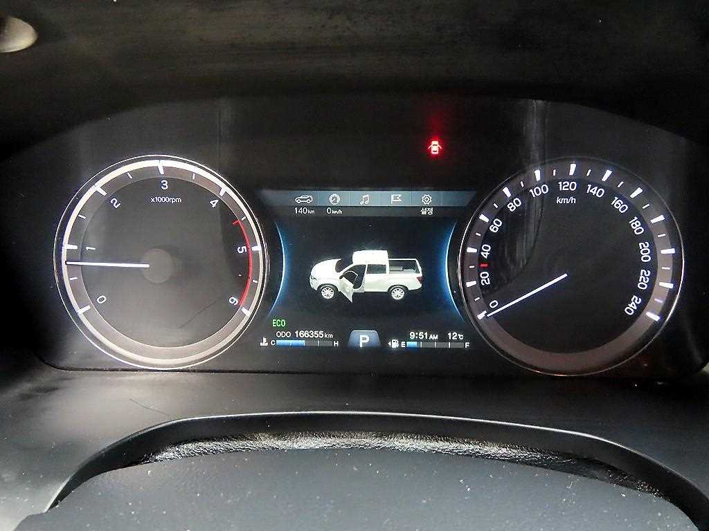 Ssangyong Rexton - Vista 9