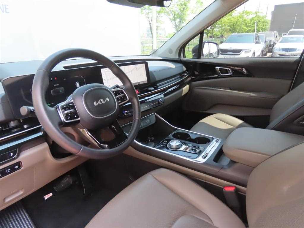 KIA Carnival 2024 Blanco - Importación desde Corea - HF Imports Iquique - Foto 16