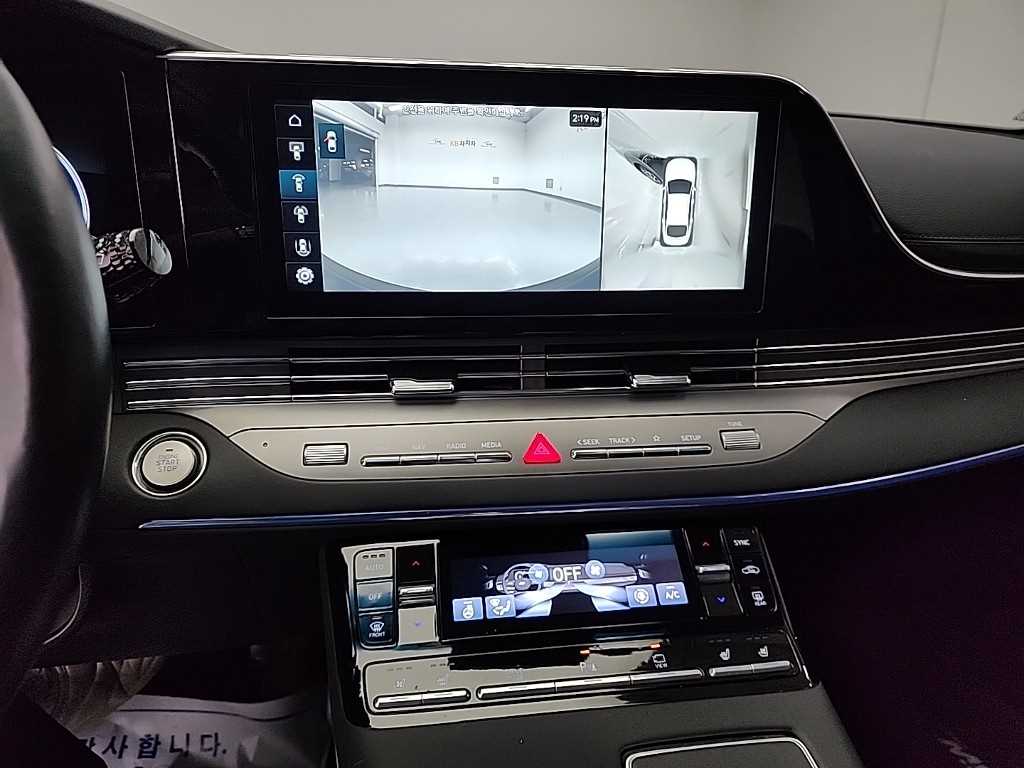 HYUNDAI Grandeur - Vista 10