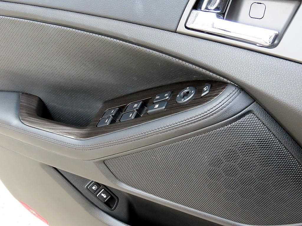 KIA K5 - Vista 11