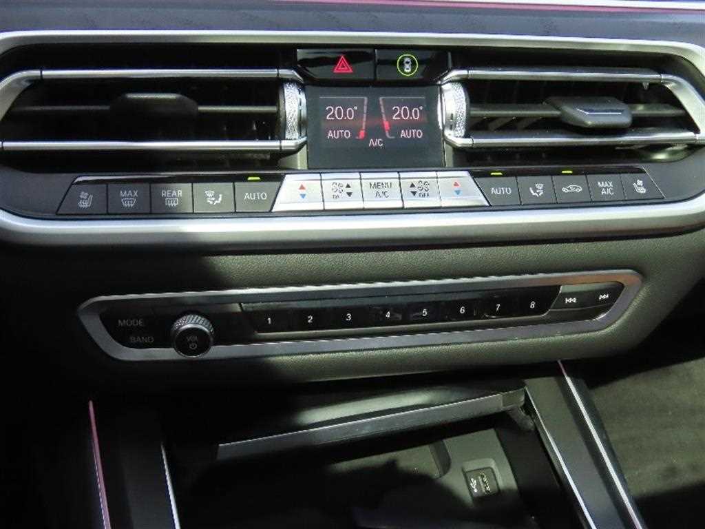 BMW X7 - Vista 7