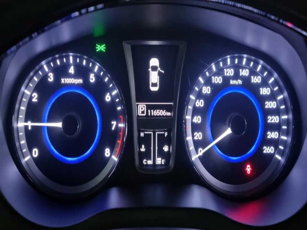 HYUNDAI Grandeur 2012 Negro - Importación desde Corea - HF Imports Iquique - Foto 15