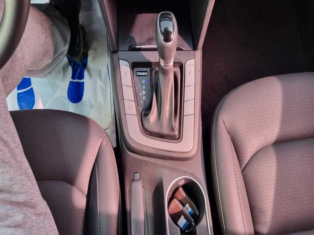 HYUNDAI Avante 2018 Blanco - Importación desde Corea - HF Imports Iquique - Foto 20