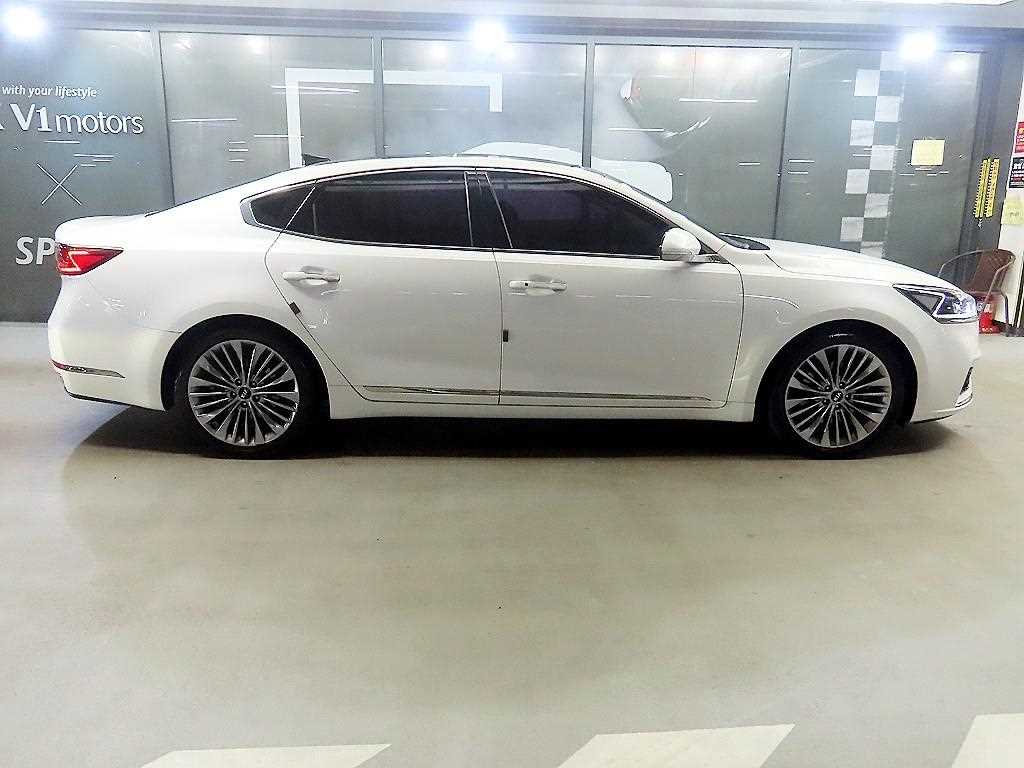 KIA K7 - Vista 3