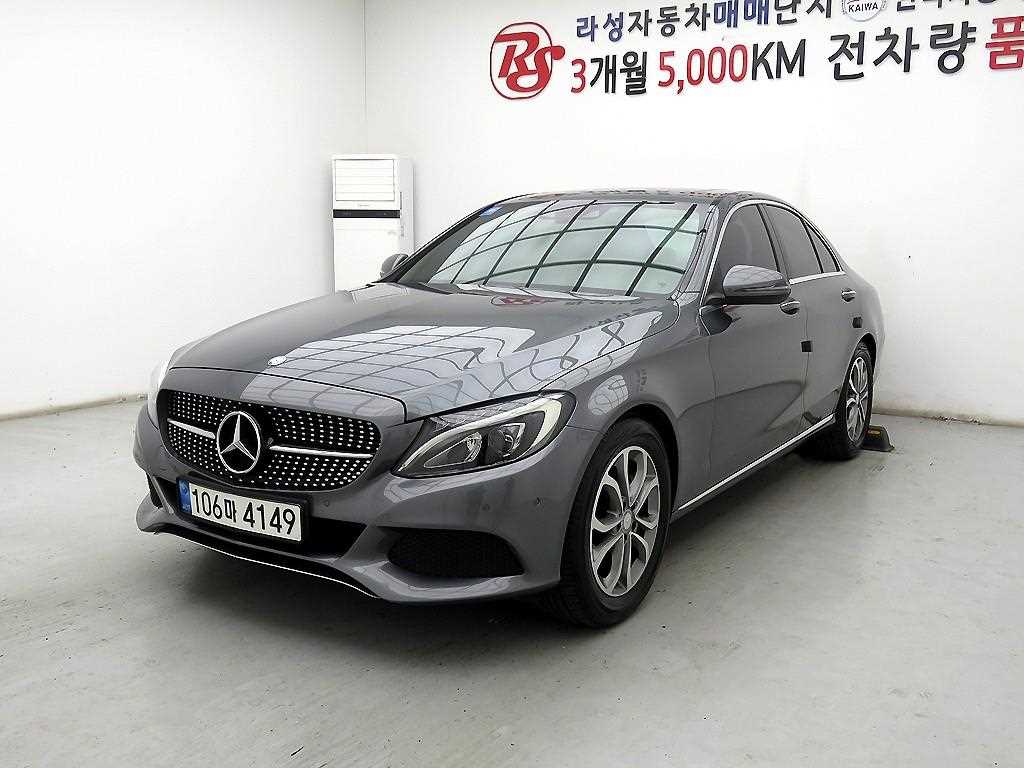 Mercedes Benz C Class - Vista 2