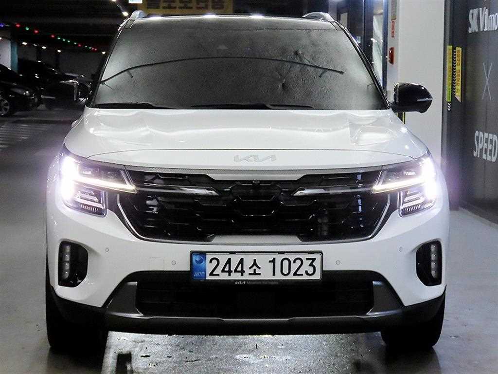 KIA Seltos - Vista 2