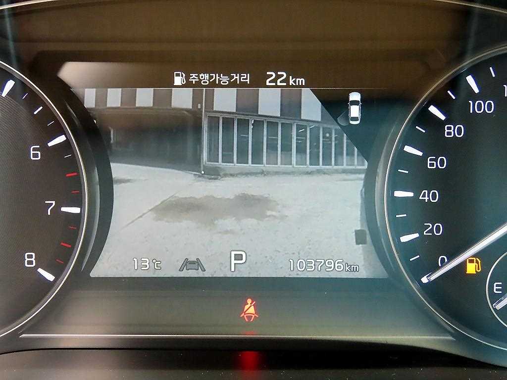 KIA K9 - Vista 10