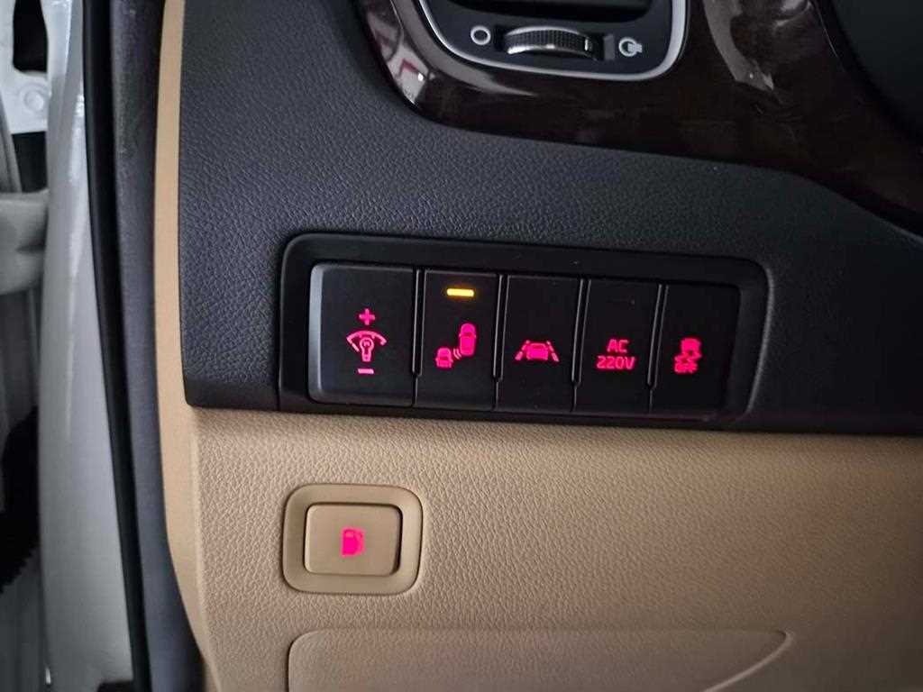 KIA Carnival 2019 - Importación desde Corea - HF Imports Iquique - Foto 14