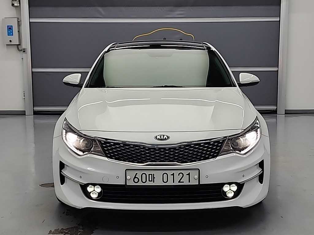 KIA K5 - Vista 2