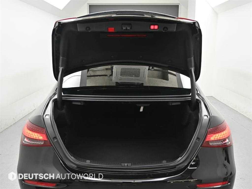 Mercedes Benz E class 2021 Negro - Importación desde Corea - HF Imports Iquique - Foto 19