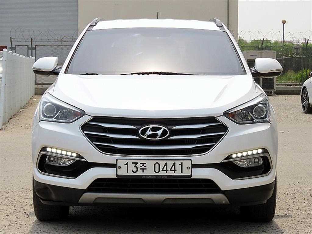 HYUNDAI Santa Fe 2016 Blanco - Importación desde Corea - HF Imports Iquique - Foto 1
