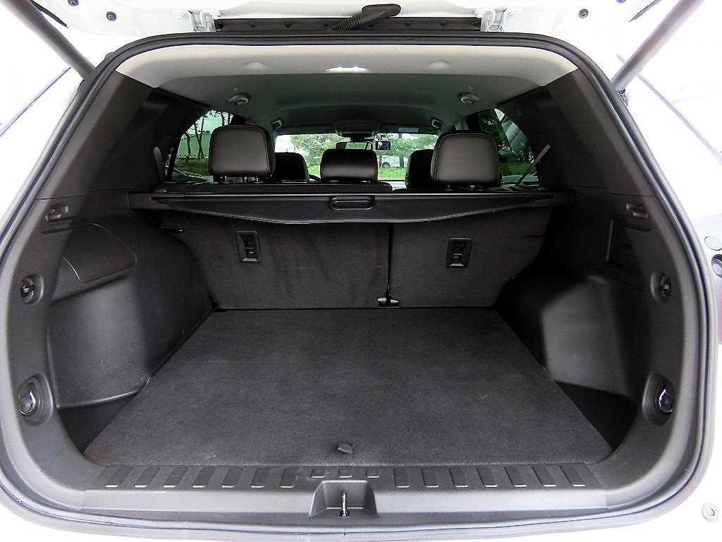 Chevrolet Equinox 2022 Blanco - Importación desde Corea - HF Imports Iquique - Foto 17