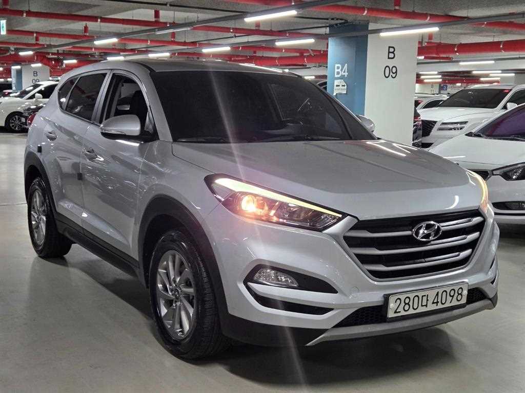 HYUNDAI Tucson - Vista 3