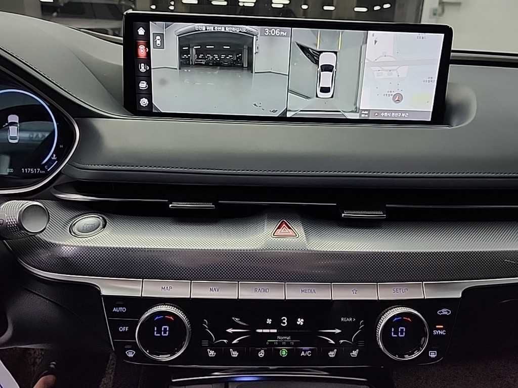 Genesis G80 - Vista 10